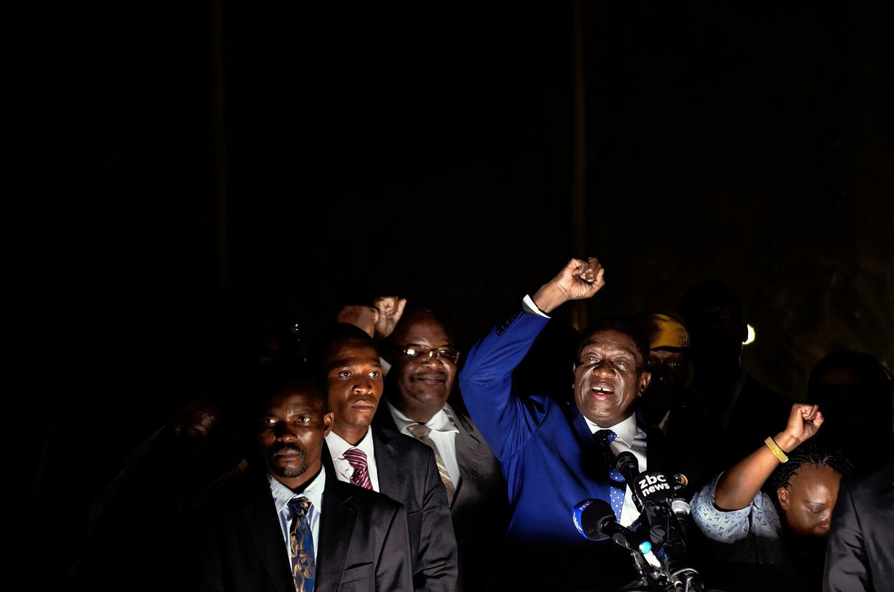 Opvolger Mugabe: democratie Zimbabwe ontluikt 