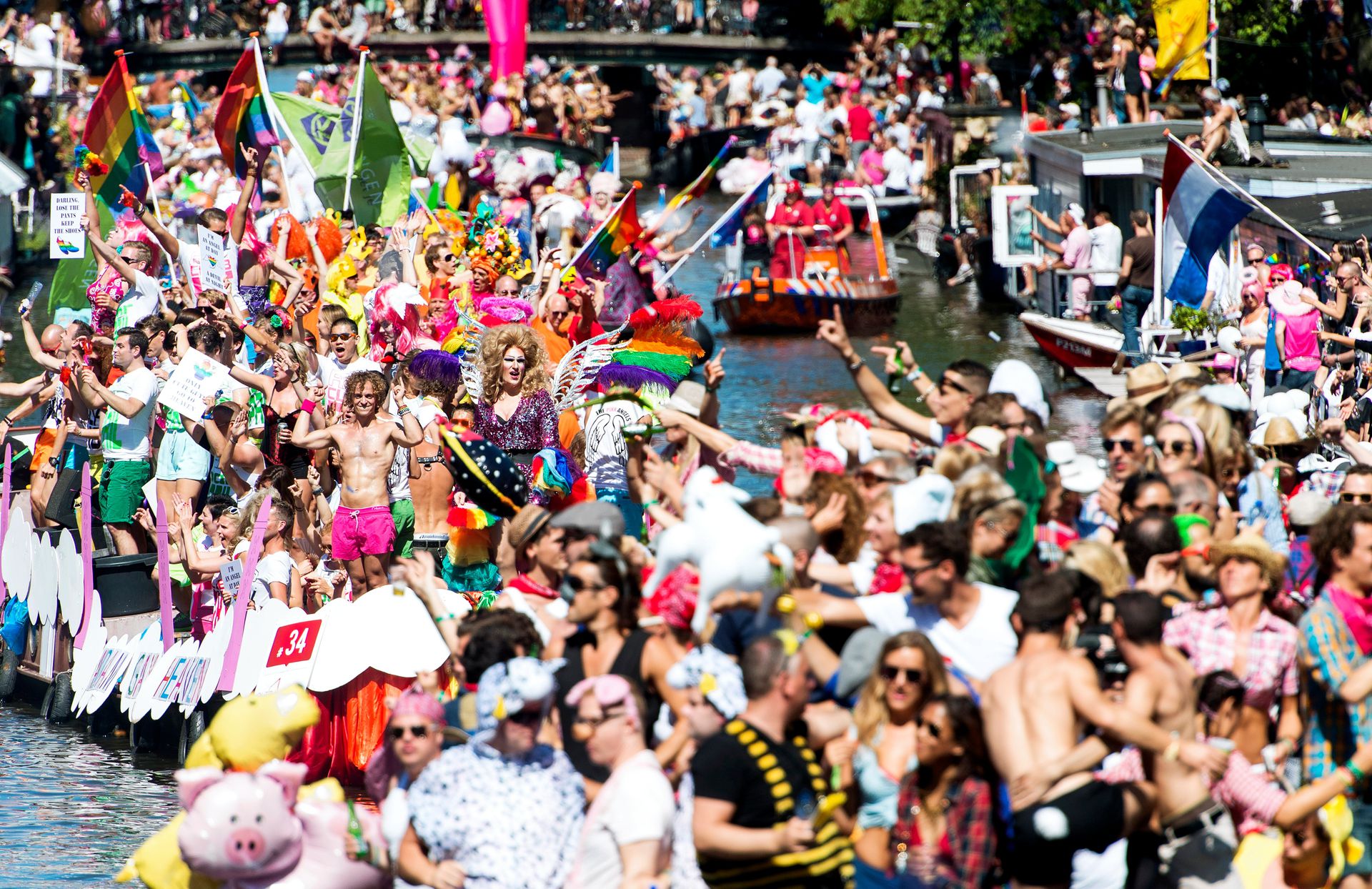 Grote Feesten Afgelast Op Pride Amsterdam Nrc