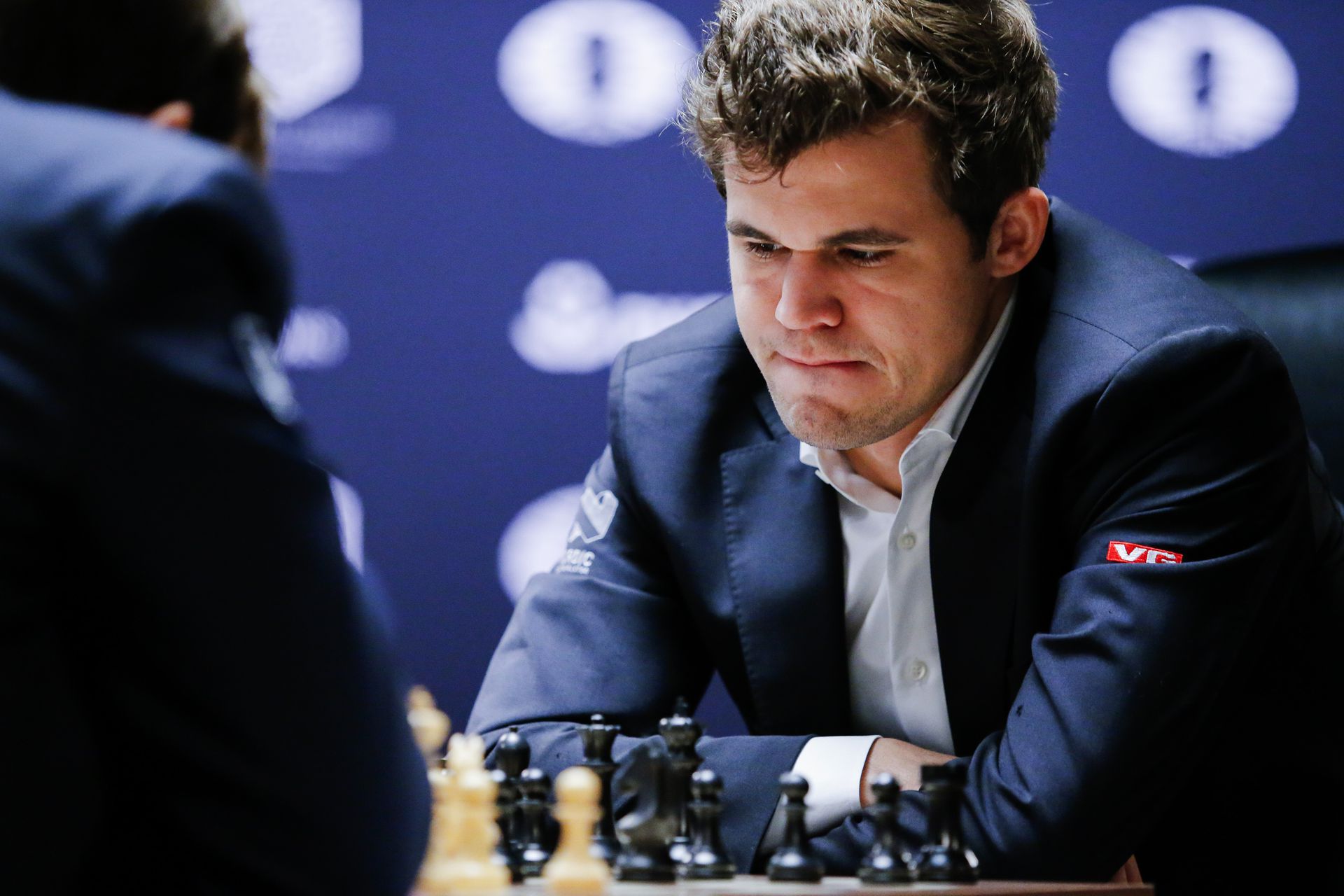 Magnus carlsen. Магнус Карлсен. Магнус Карлсен внешность. Магнус Карлсен IQ. Свен Магнус ээн Карлсен.