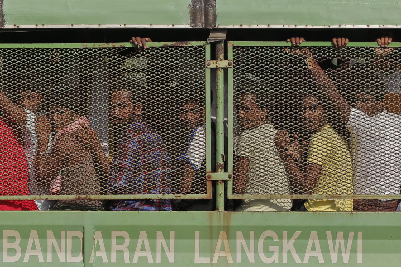 De islamitische Rohingya ontvluchten Birma maar kunnen in de buurlanden vaak niet terecht.