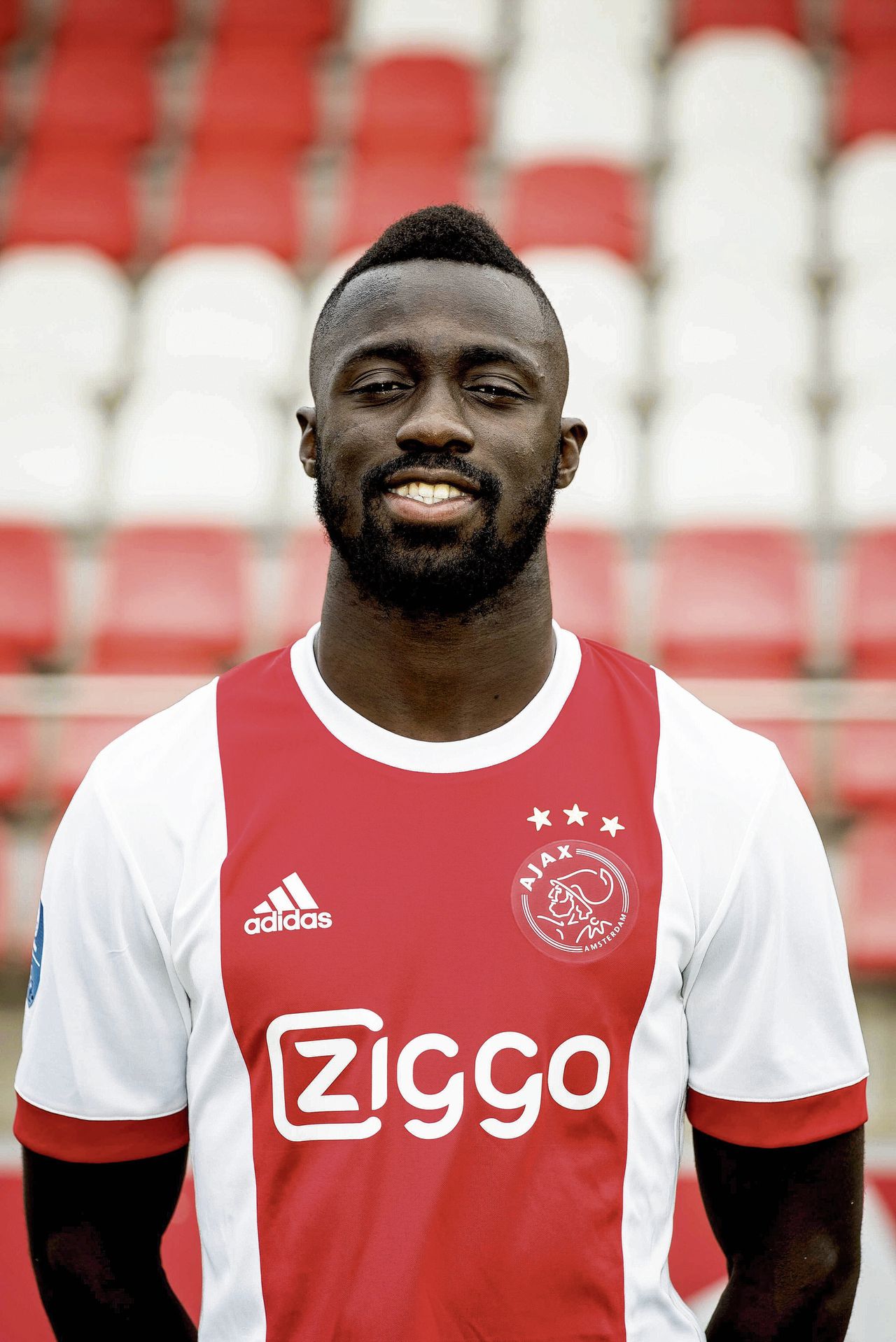 Sánchez voor recordbedrag van Ajax naar Tottenham - NRC 