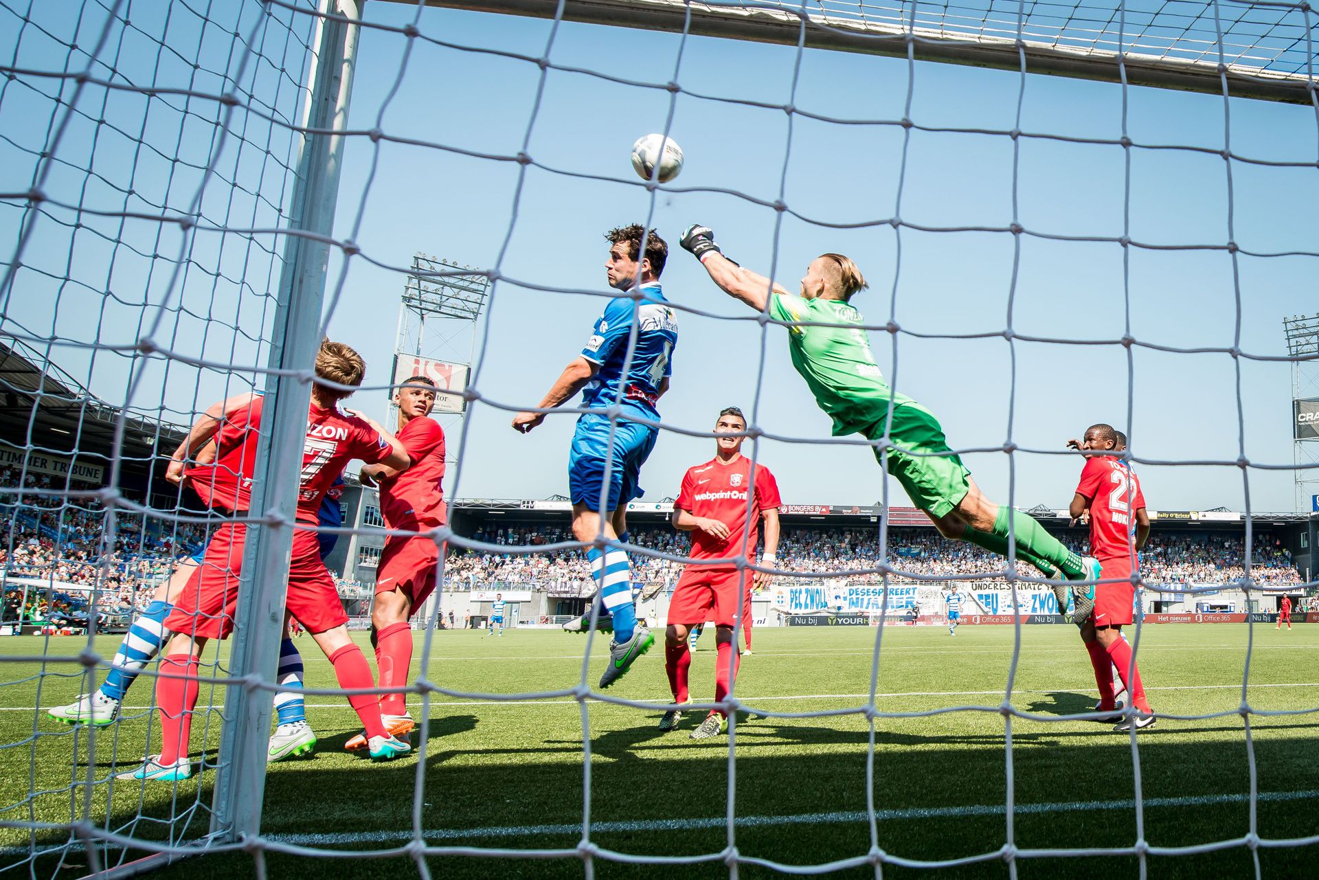 Eredivisie: PEC Zwolle te sterk voor FC Twente - NRC