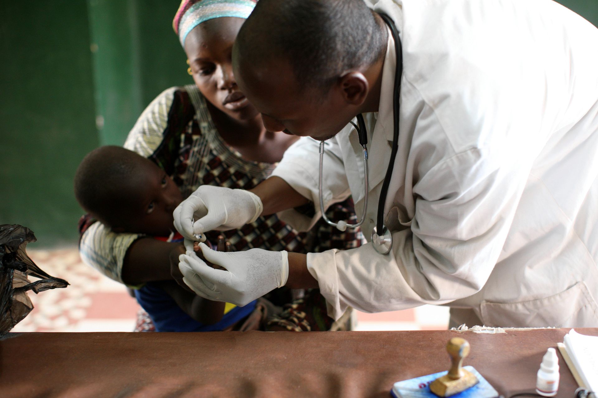 Лечение тяжелой тропической малярии