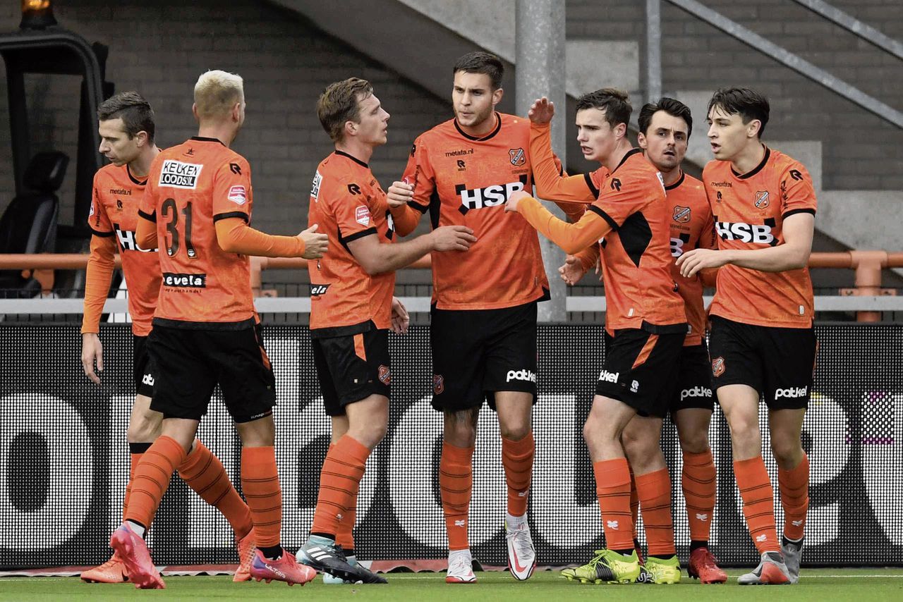 FC Volendam, koploper in de Eerste Divisie, kon zondag gewoon spelen. De thuiswedstrijd tegen Telstar werd met 2-1 gewonnen.