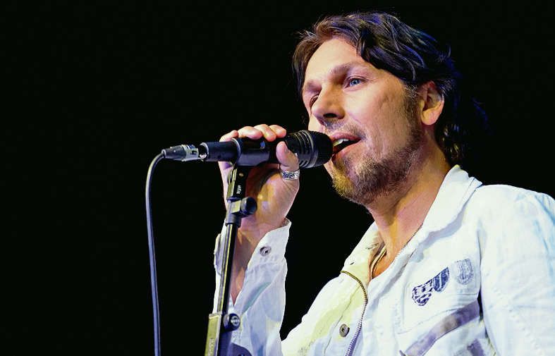 Jan Dulles Als Jezus In Eo Show Nrc