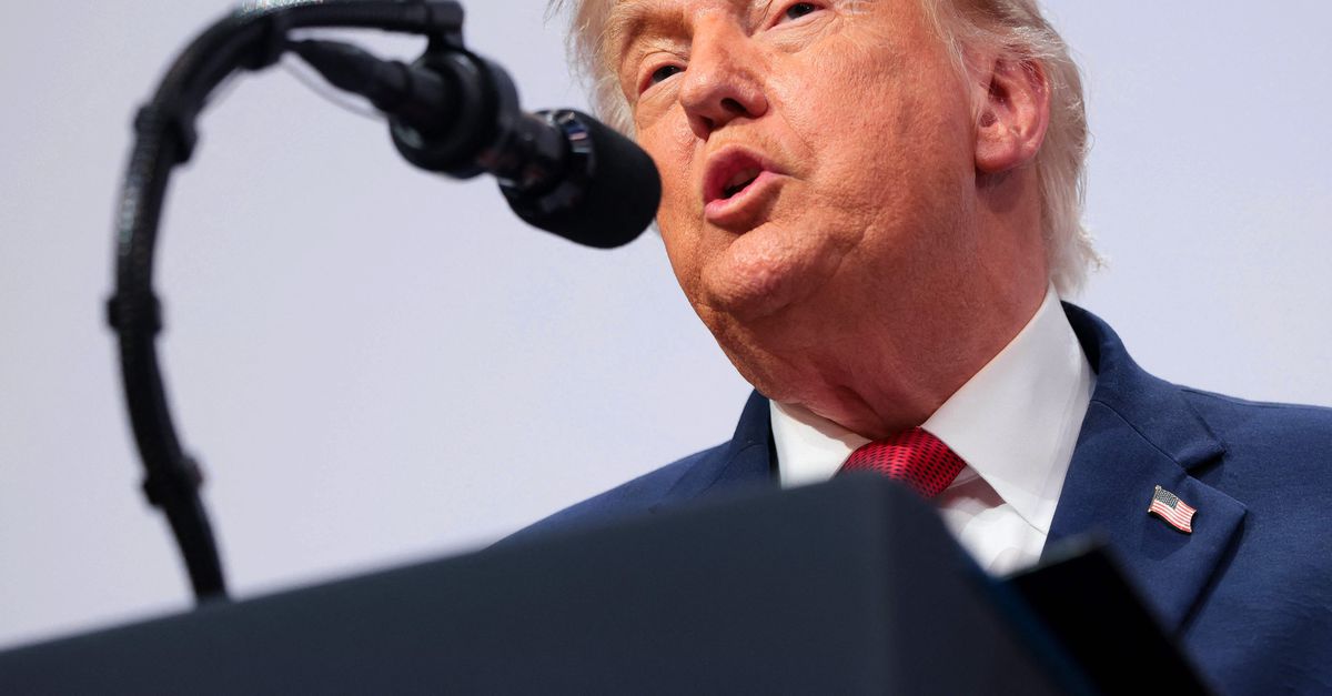 Trump dreigt met invoerheffing van 100 procent als Europese landen belasting heffen op Amerikaanse digitale diensten