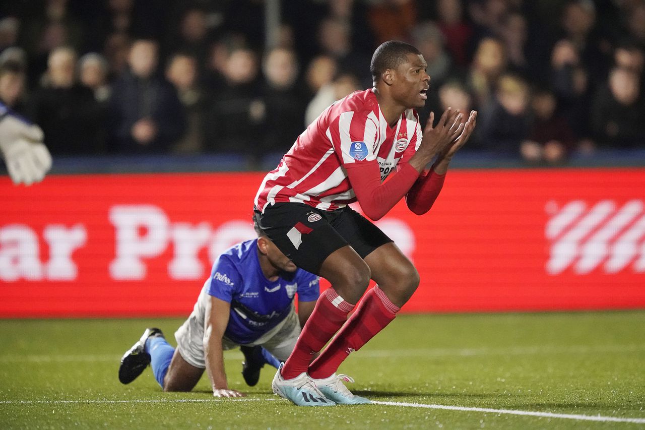 Ajax wint bekerwedstrijd bij Telstar nipt, ook AZ, Willem II en PSV door 