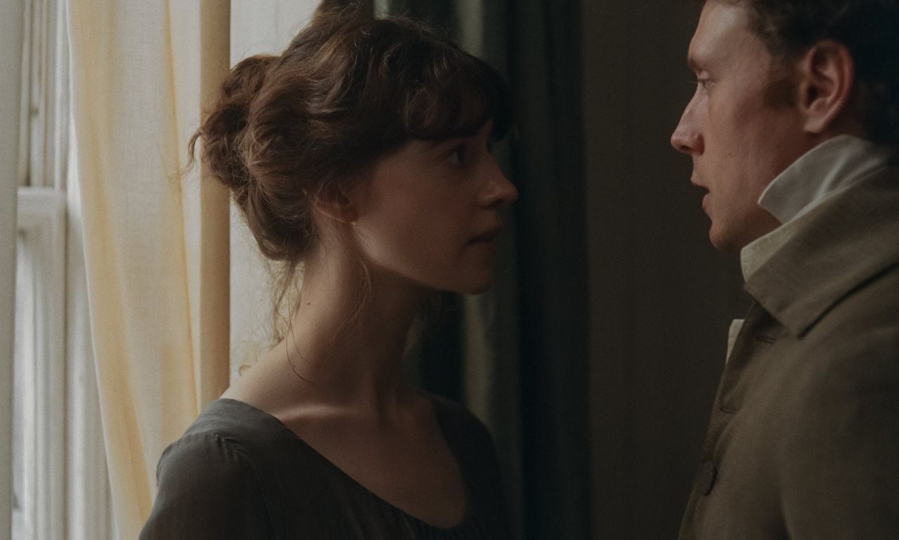 Recensie: 'Sense and Sensibility' voor Gen Z met veel yearning en zusterband