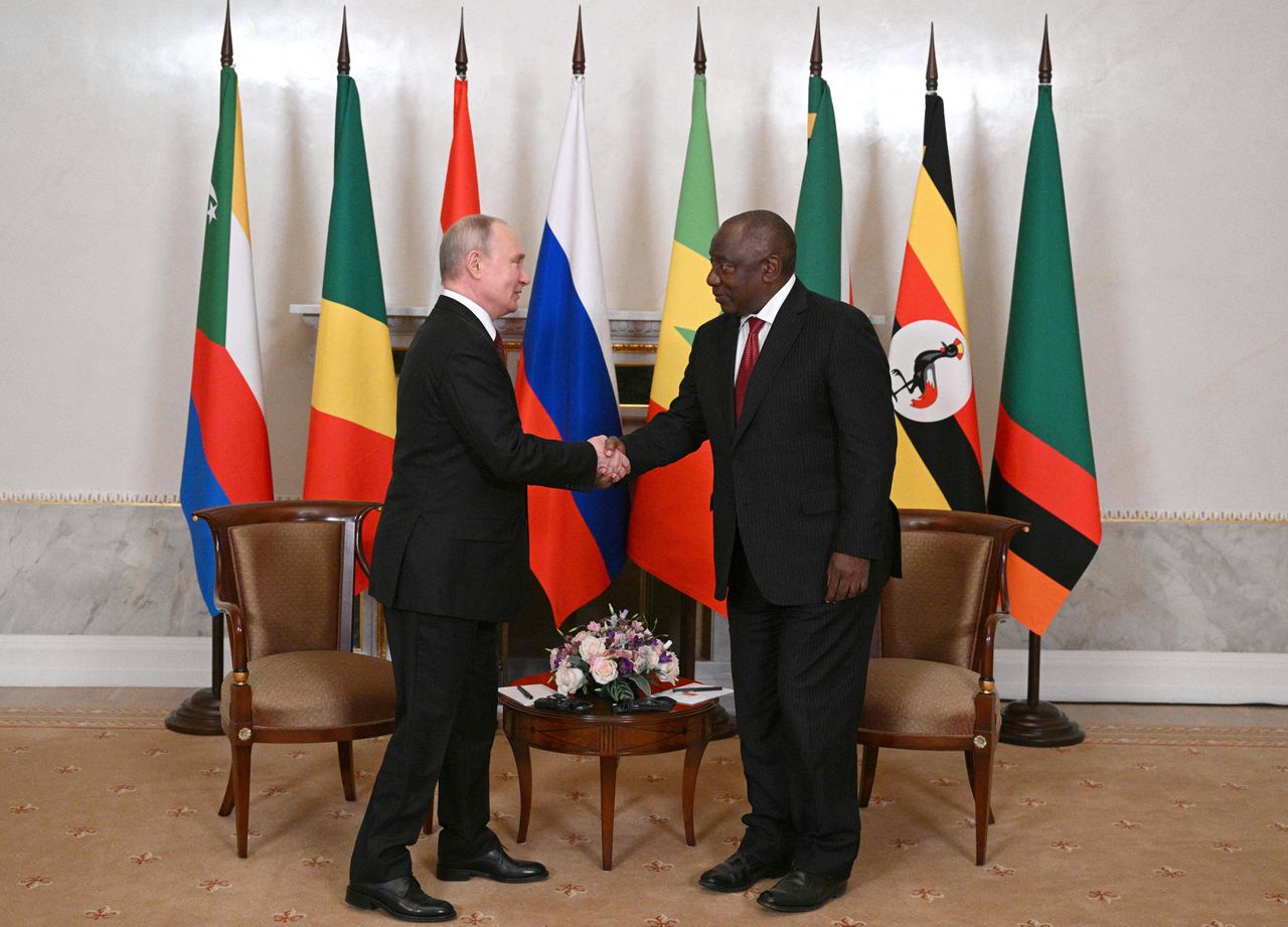 Waarom Zuid-Afrika Rusland blijft steunen – en dat niet in het belang van de Zuid-Afrikanen is 