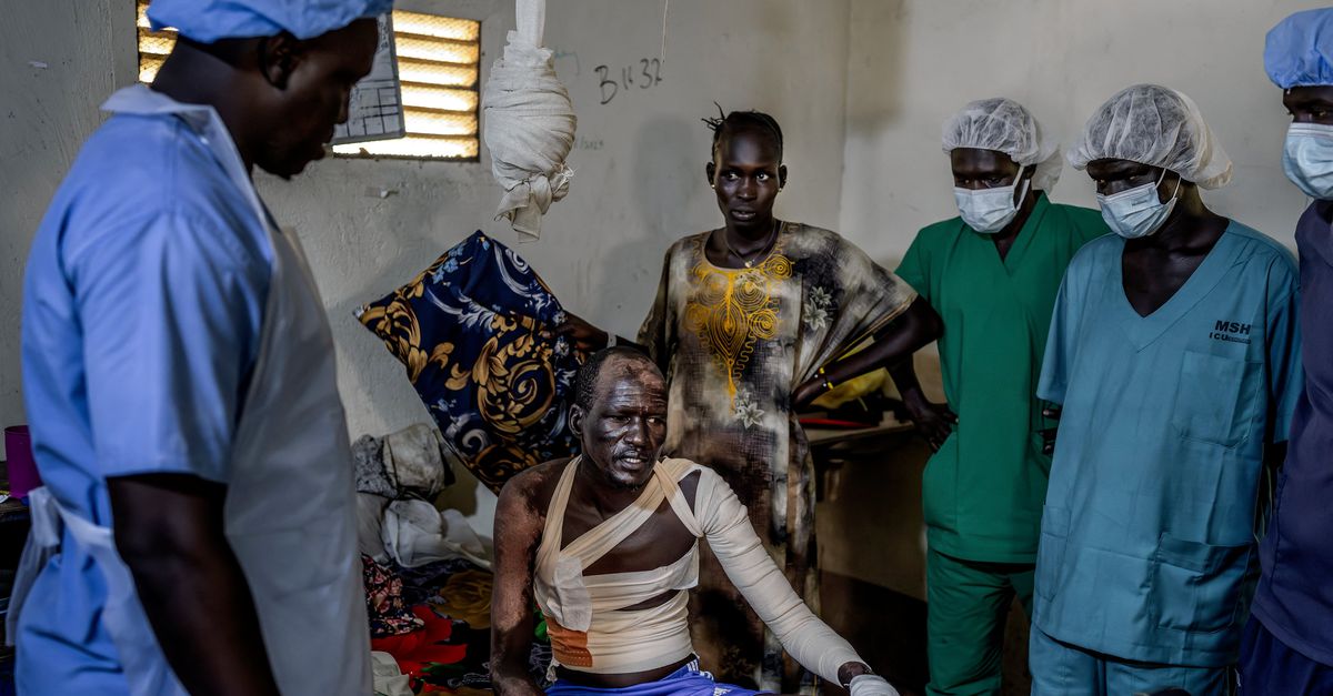 In Zuid-Soedan escaleert de strijd tussen de doodzieke president en zijn oude rivaal