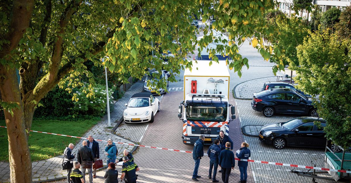 Een verdachte van de moord op advocaat Derk Wiersum is eind april in zijn cel aangehouden voor een andere zaak. Het gaat om een mishandeling .