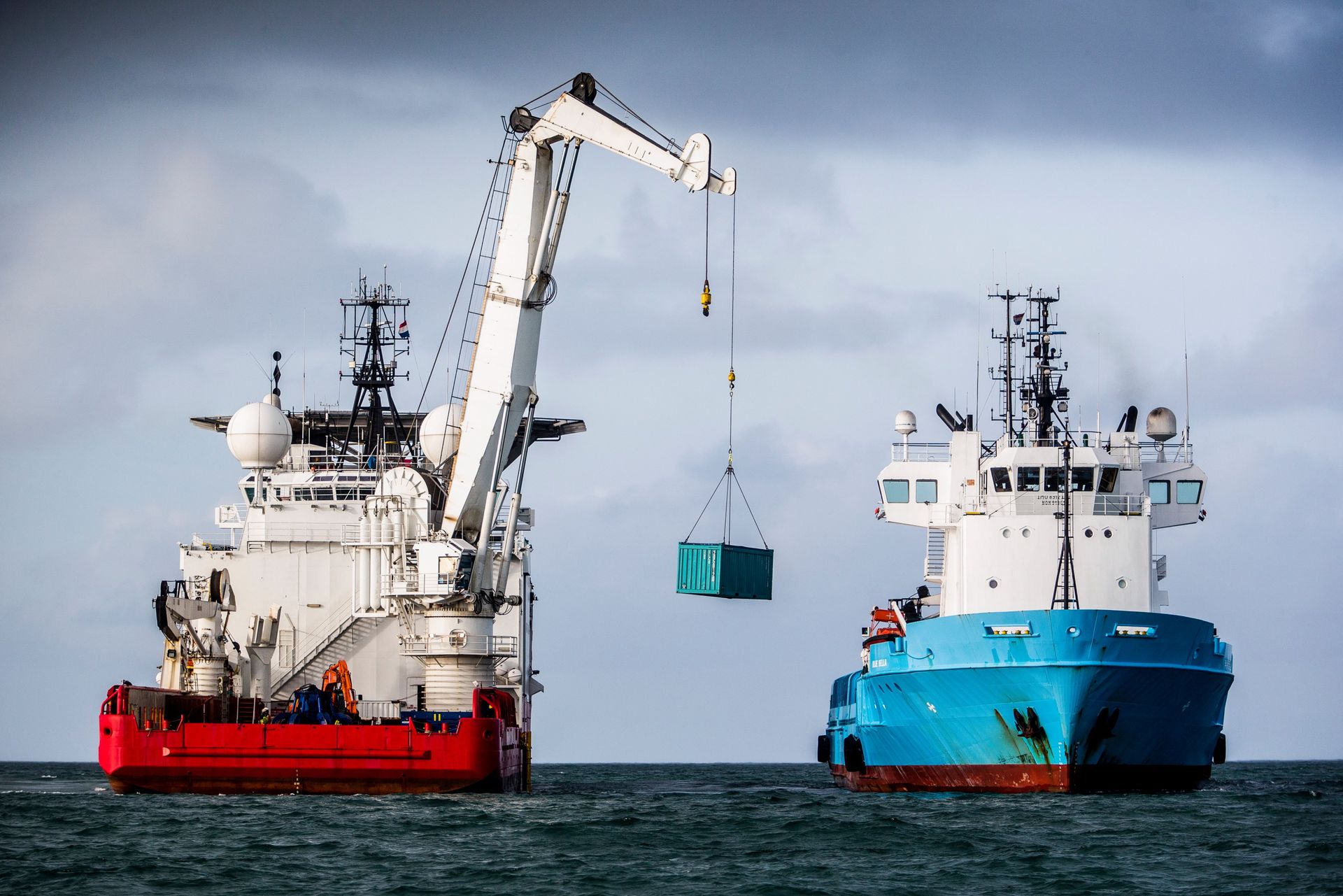 Onderzoeksraad: gevaar voor grote zeeschepen bij Waddenkust - NRC