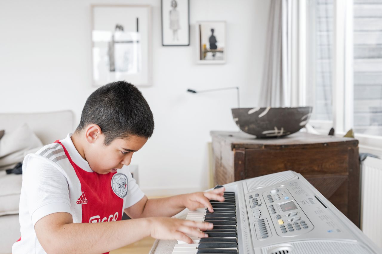 Mikael (11) snapt niet waarom hij uit Nederland weg moet, en hij is niet de enige 