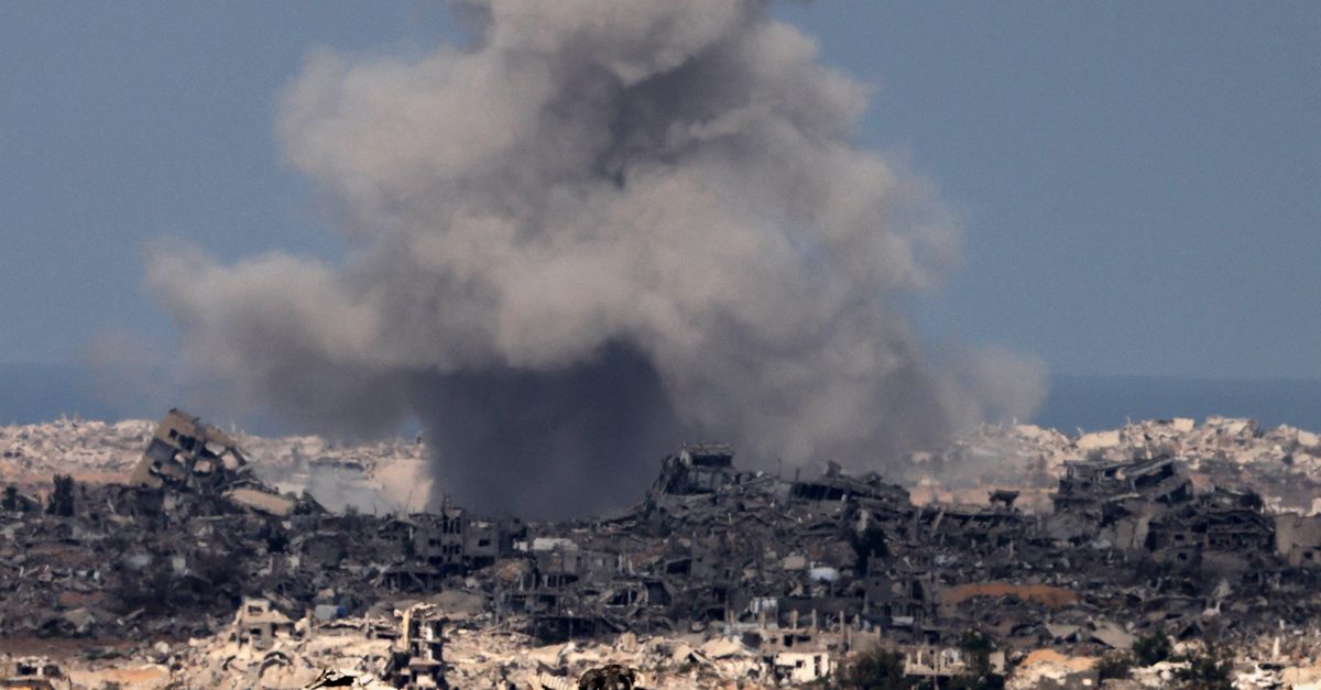 Israëlische invasie van Gaza-Stad veroorzaakt tientallen doden en tienduizenden ontheemden