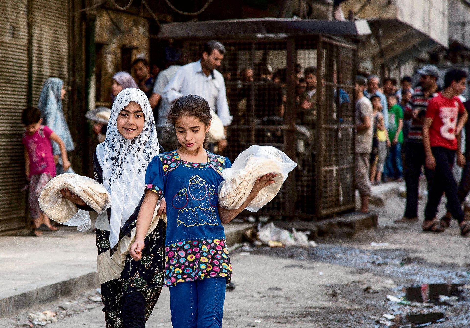 Сирия население 2010. Население сирии. Какое население в сирии. Географическая карта сирии. Этническая карта сирии.