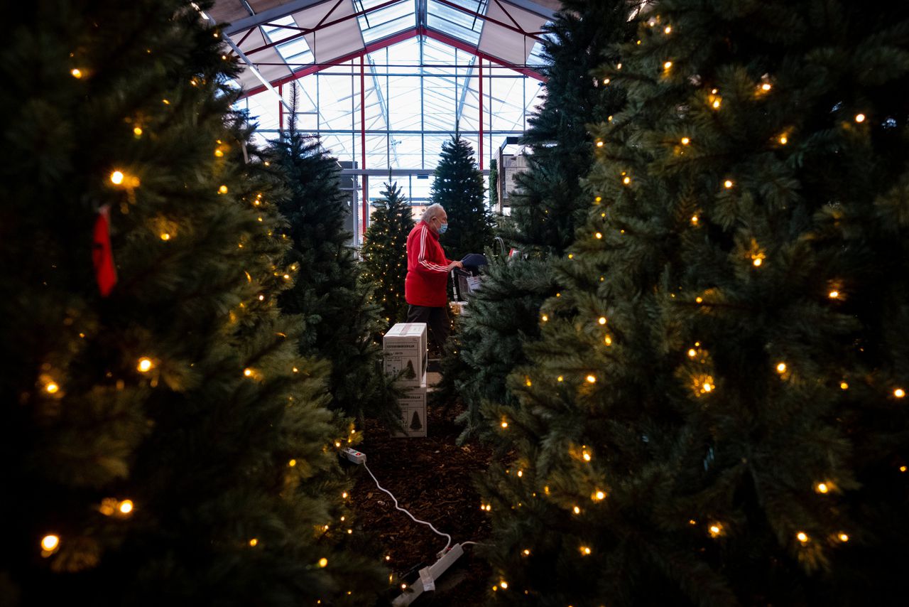 ‘Wie Kerst als dwangbuis ziet, kan nu ontsnappen’ - NRC