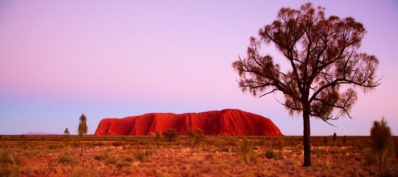 Uluru is een heilige plek voor Aboriginals.