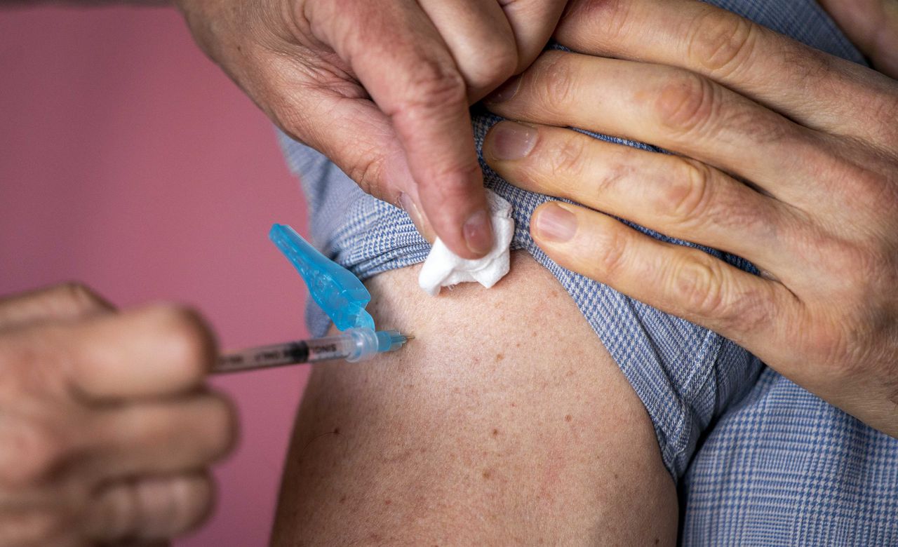 Sinds de start van de vaccinatie begin januari zijn er een kleine negen miljoen vaccinaties gezet.