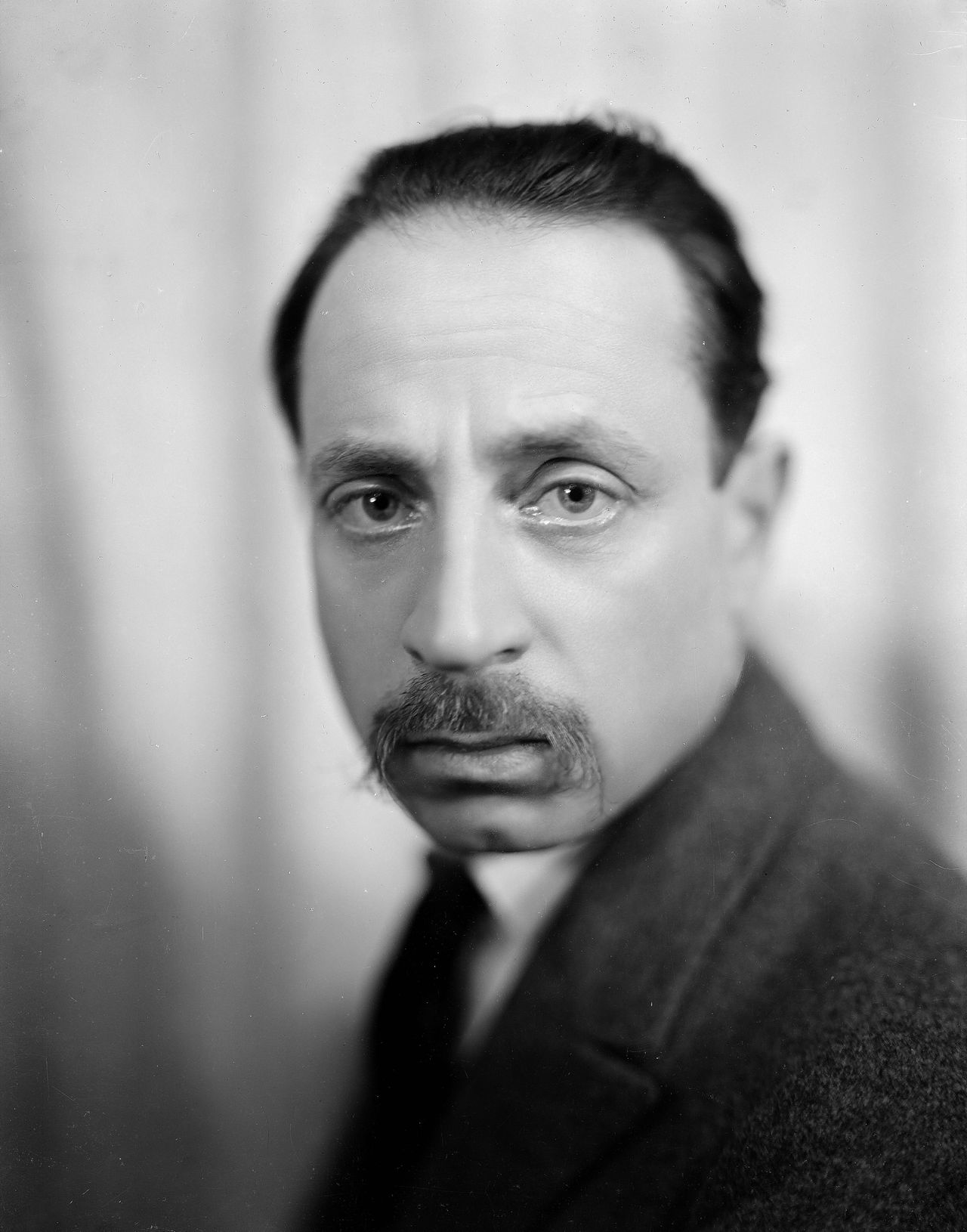 ‘Wie, als ik riep, zou mij dan horen uit de rijen/der engelen’ Rainer Maria Rilke Foto AFP Rainer Maria Rilke (1875-1926), écrivain autrichien. LM-13493