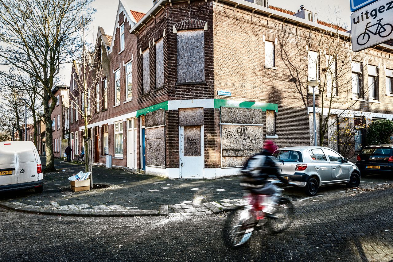 De Rotterdamse Stichting Meesteren laat een van onbetaalde rekeningen achter - NRC
