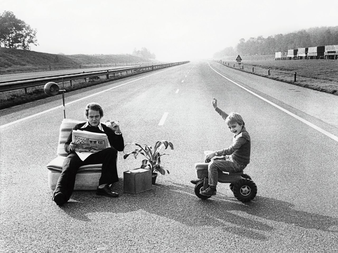 Snelweg in Nederland op een autoloze zondag in 1973