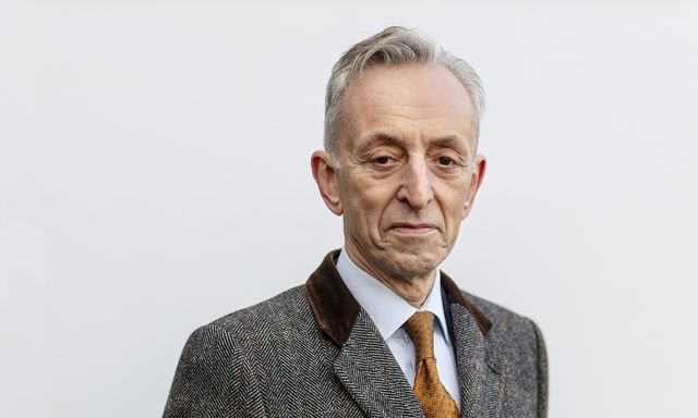 Zussen Holleeder meldden belaging - NRC