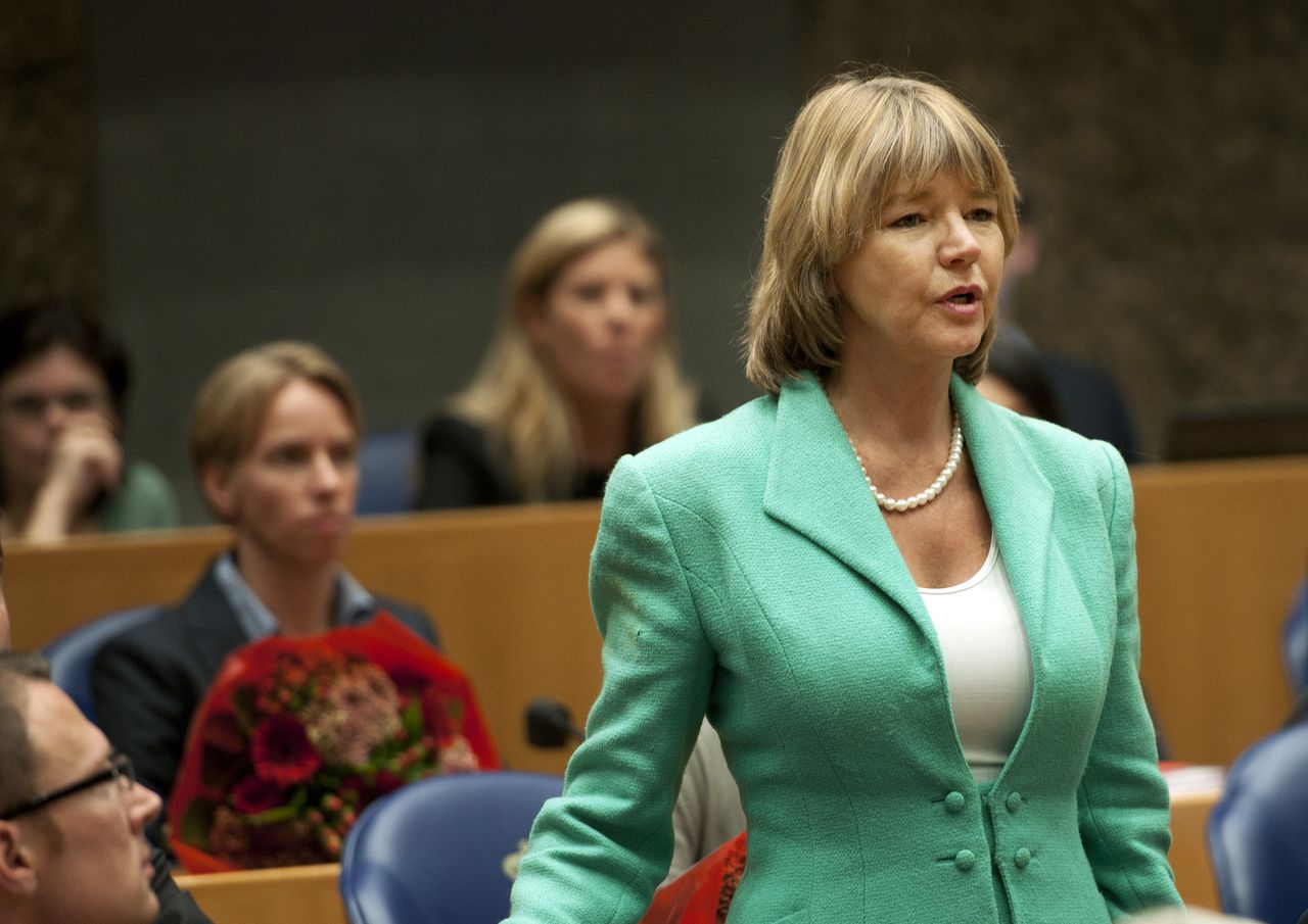 Desiree Bonis wordt als PvdA-Kamerlid beëdigd in de Tweede Kamer in september.