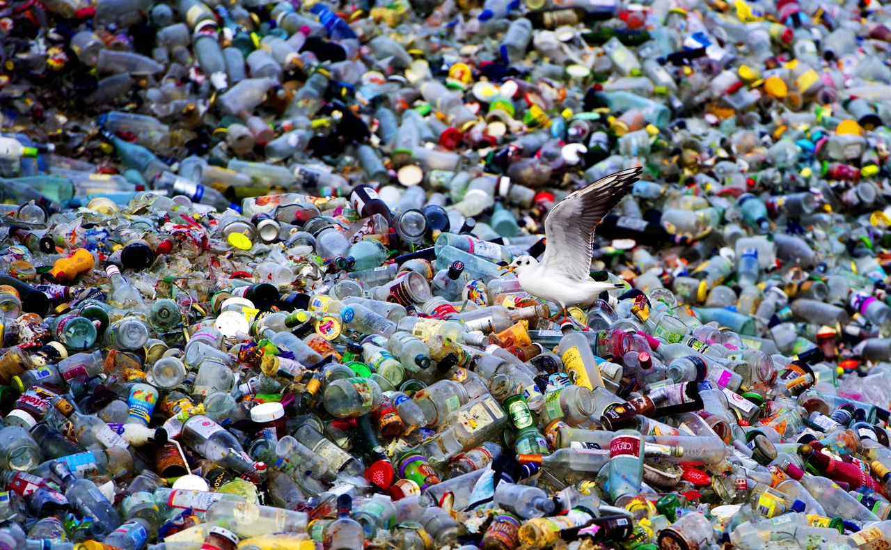 Recyclen plastic afval heeft weinig effect op milieu 