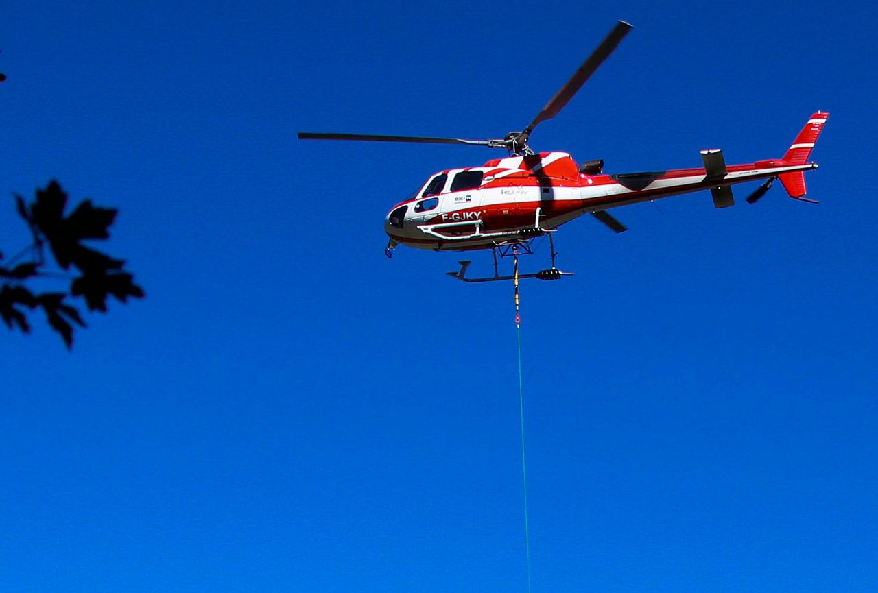 Geweldig Vervelen in stand houden Vijf doden bij helikopterongeluk in Franse Alpen - NRC