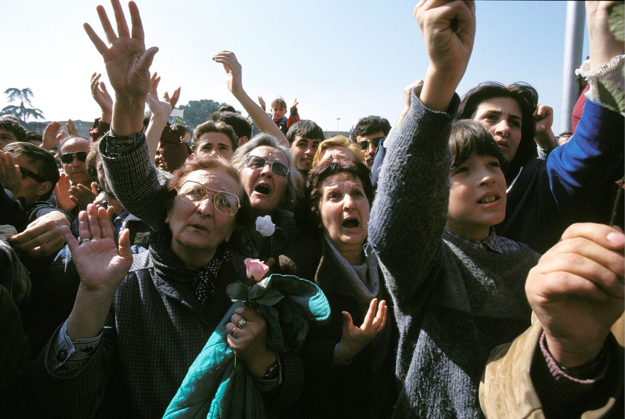 Vredesdemonstratie in Tirana 1997