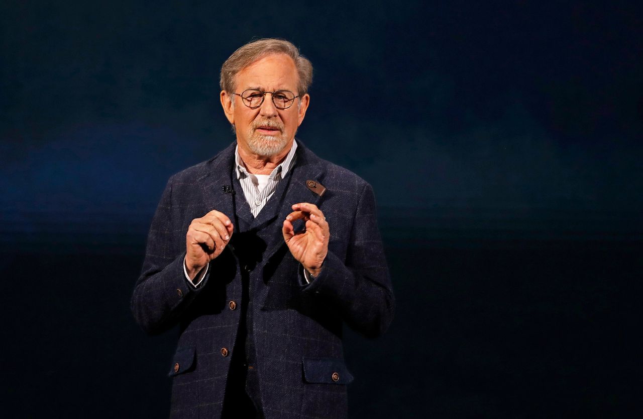De Amerikaanse regisseur Steven Spielberg spreekt tijdens een Apple-evenement in maart 2019.