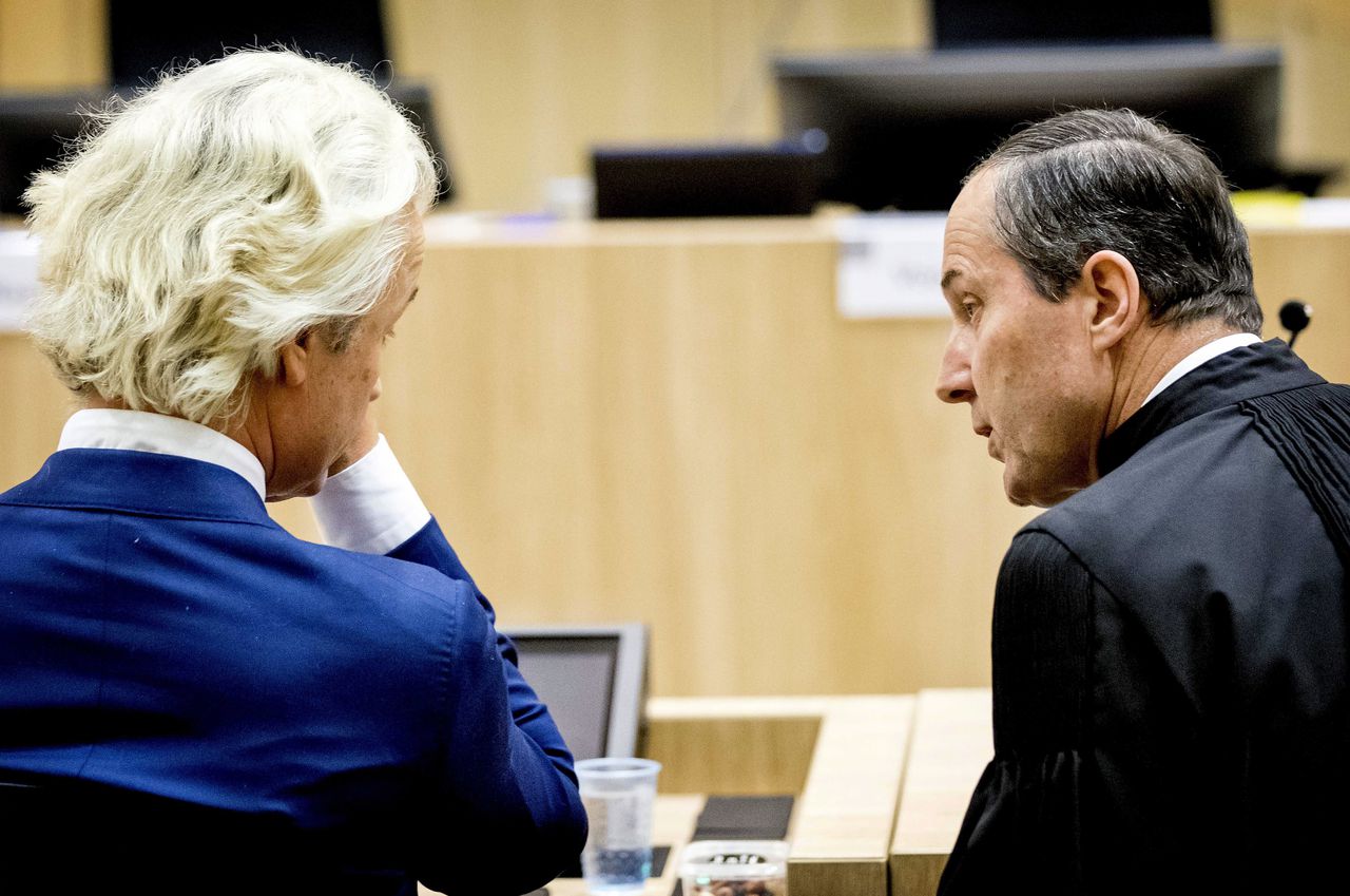 Wilders vorige maand in de extra beveiligde rechtbank op Schiphol.