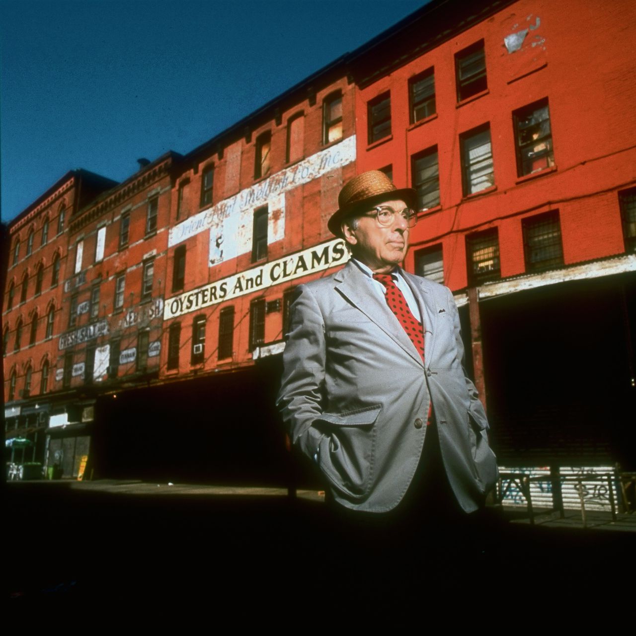 Verslaggever Joseph Mitchell op pad in Greenwich Village.