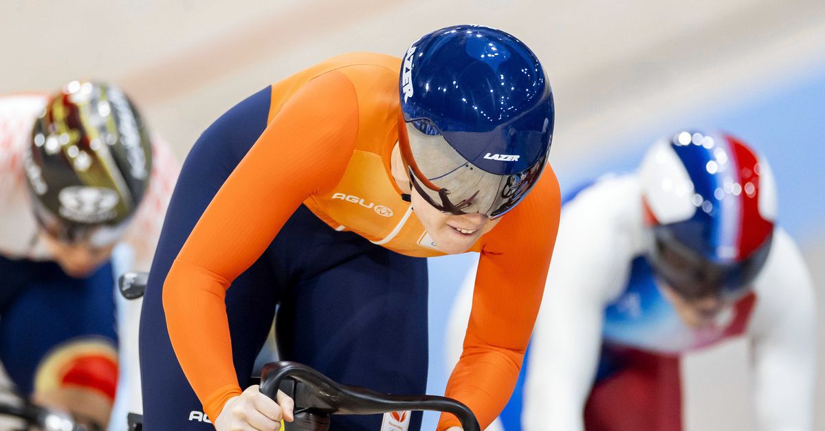 Verrassend keirin-zilver voor Hetty van de Wouw