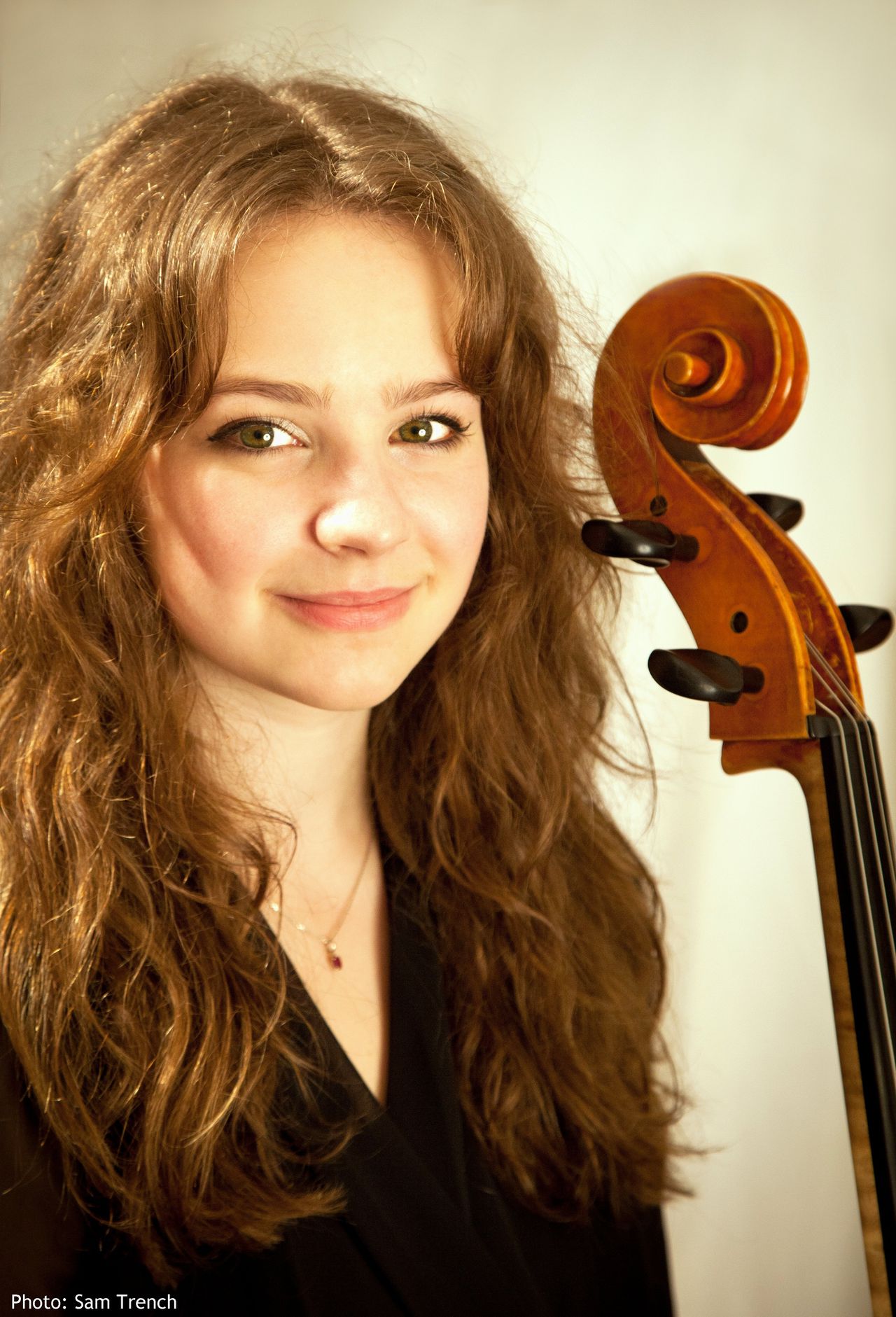 Laura van der Heijden trefzeker in vertolking van Dvořáks ‘Celloconcert’ 