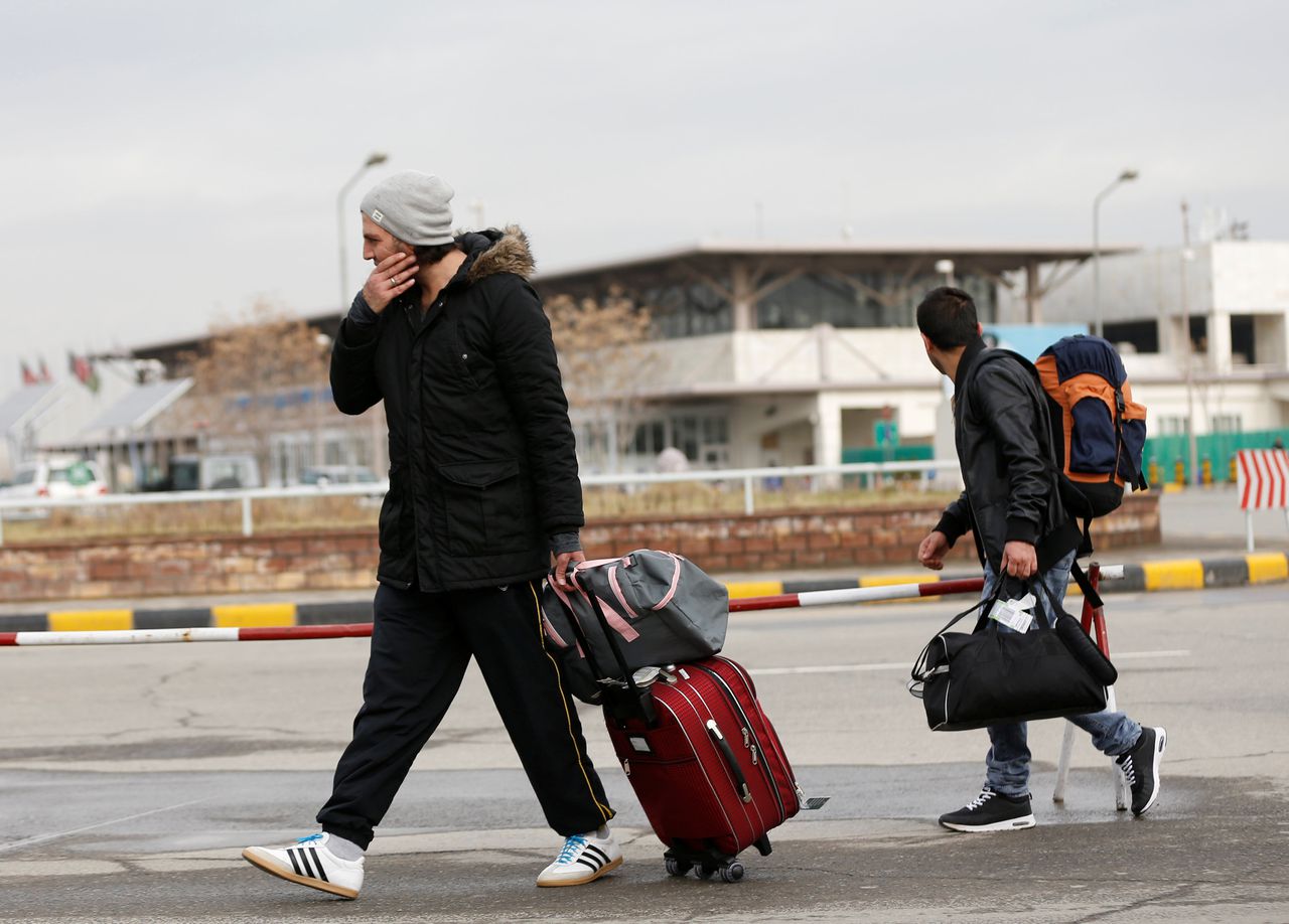 ‘Duizenden asielzoekers gelieerd aan Talibaan in Duitsland’ 
