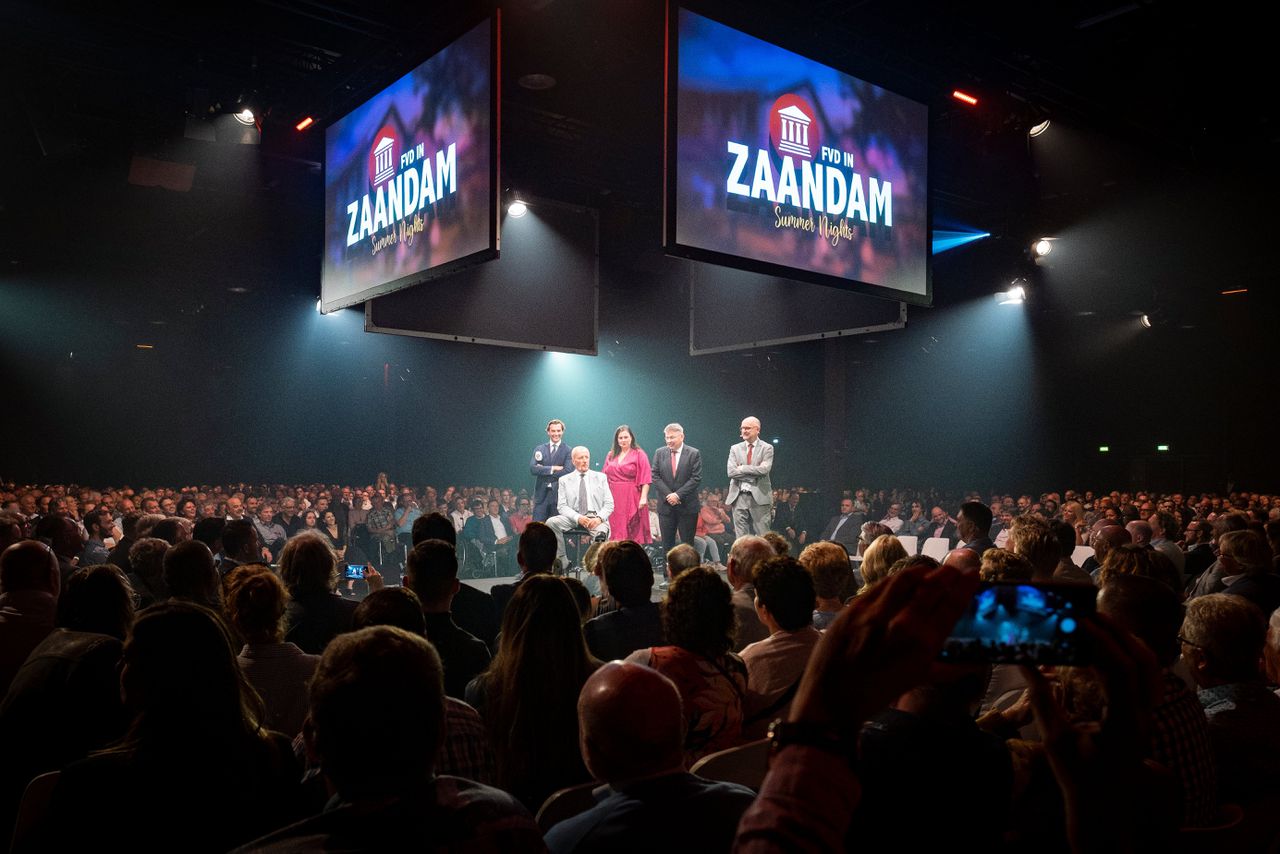 Een partijbijeenkomst van Forum voor Democratie in Zaandam een jaar geleden.
