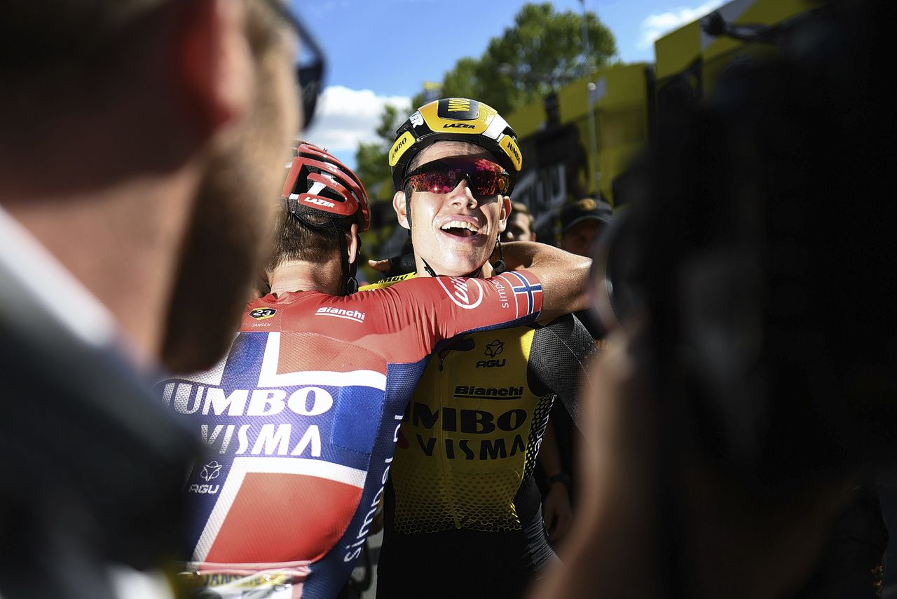 De Tour de France in beeld: vallen, massasprints en uitgedoste fans - NRC