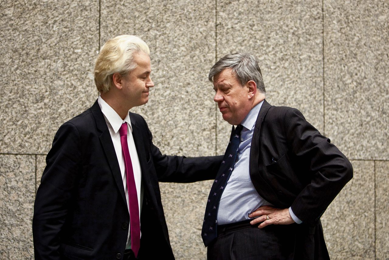 PVV-leider Geert Wilders (links) en toenmalig minister van Veiligheid en Justitie Ivo Opstelten in 2010.