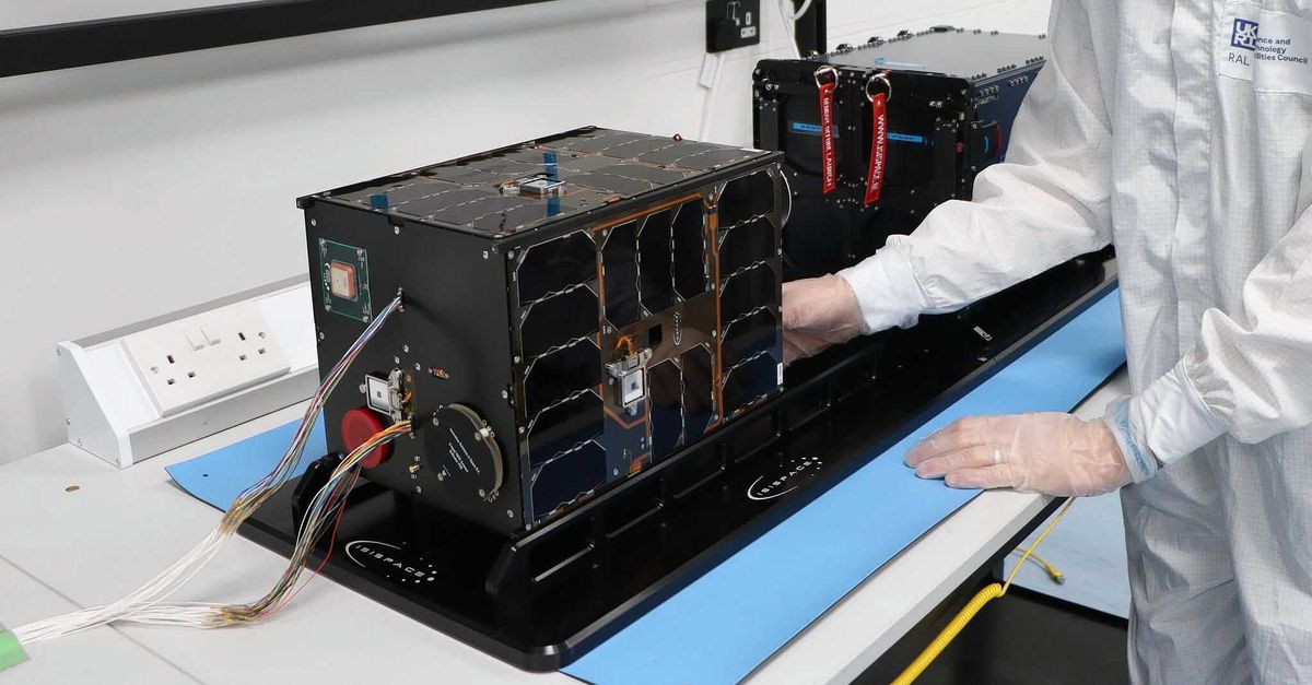 De kleine satellieten van Delfts ruimtevaartbedrijf Isispace werden eerst nog weggehoond. Maar de tijden zijn veranderd