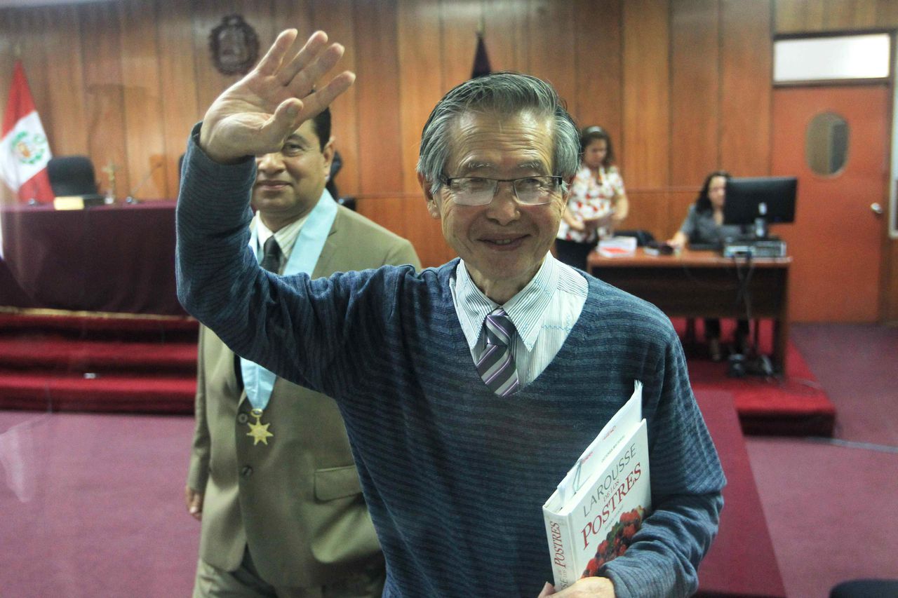 Peruaanse oud-president Fujimori van cel naar ziekenhuis 