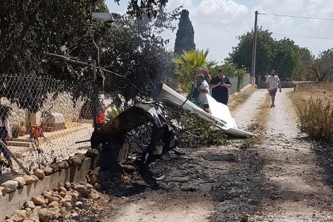 Zeven doden bij botsing helikopter en vliegtuigje boven Mallorca 