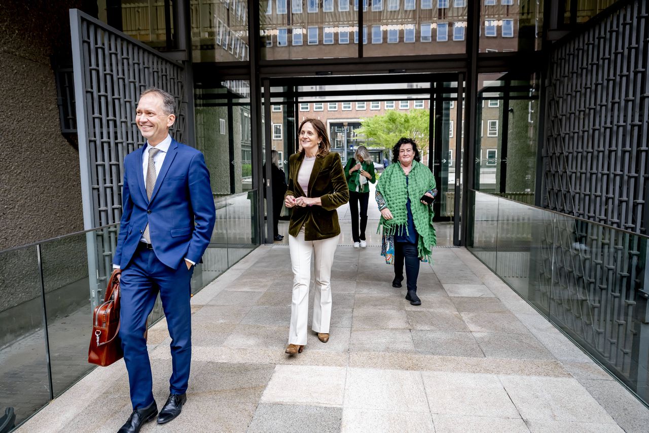 The former coalition also argues: VVD and BBB both want the Ministry of Asylum and Migration