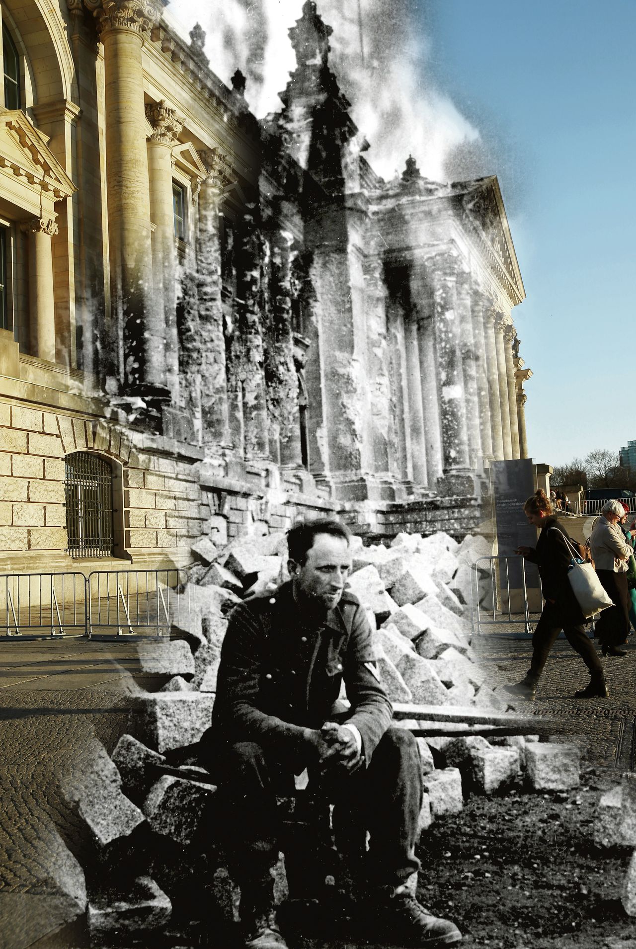 Collage van een Duitse soldaat voor de Rijksdag op 9 mei 1945 en van diezelfde plek in 2015