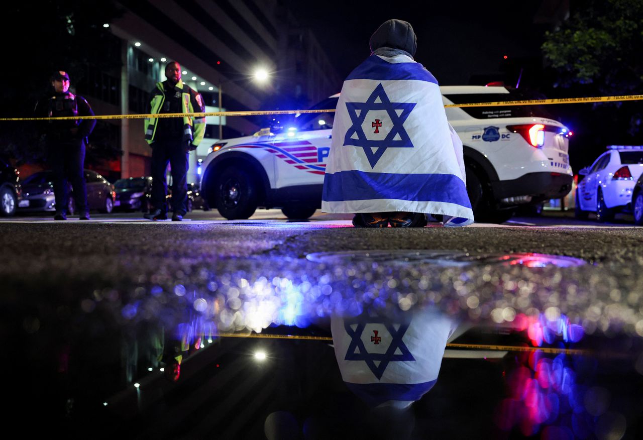 Two employees of Israeli embassy shot in Washington
