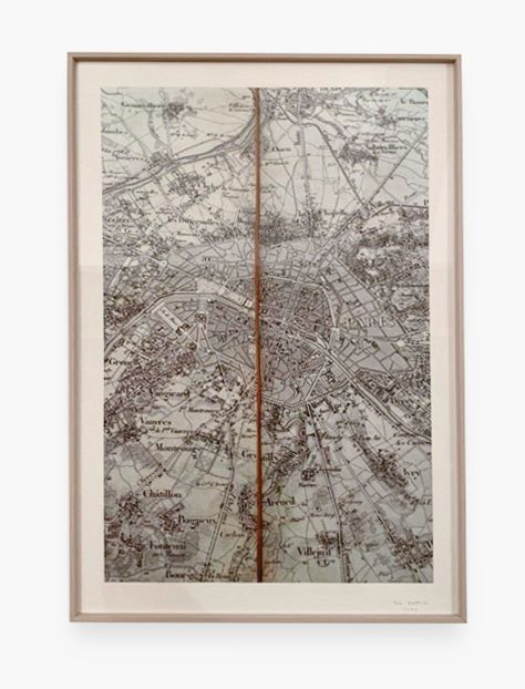Foto van een vroeg-negentiende-eeuwse kaart van Parijs (62 cm hoog x 42 cm breed)