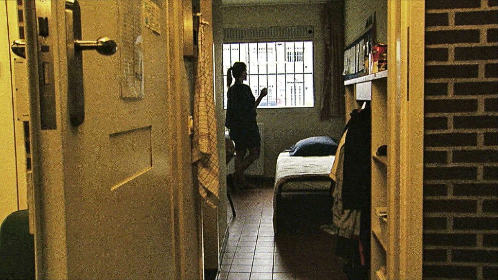 Vrouwen achter tralies NRC