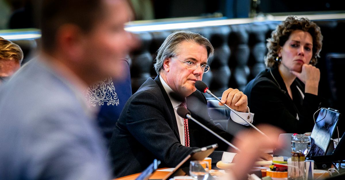 Wim van de Donk stopt als commissaris van de koning in Noord-Brabant - NRC