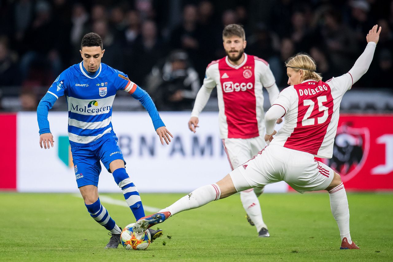 Ajax wint moeizame wedstrijd tegen PEC pas in slotfase 