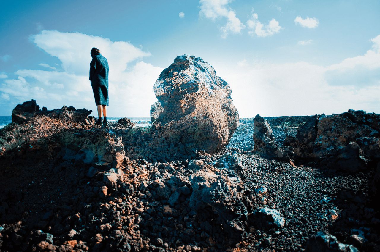 Deze foto komt uit de serie Moonscape Island van Sanja Marusic en is gemaakt op vulkaneneiland Lanzarote.
